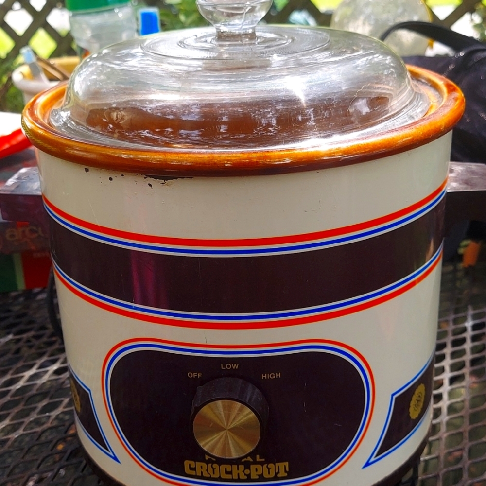 70's Vintage Rival Crockpot